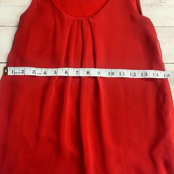 EXPRESS | Red Pleated Scoop Neck Tank Top XS - Picture 3 of 5